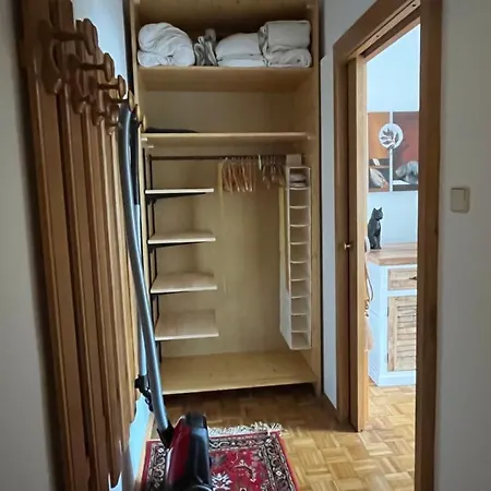 Poldi Apartment *